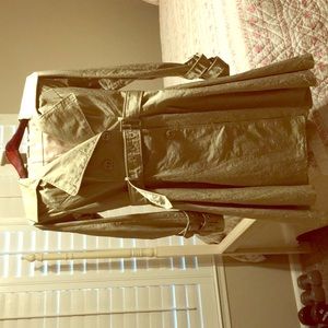 Trench/rain coat❌SOLD❌